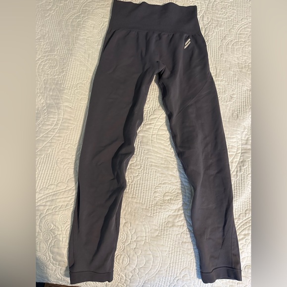 DOYOUEVEN Women's Gray Seamless Ribbed High Waist Athletic Leggings - Picture 1 of 6